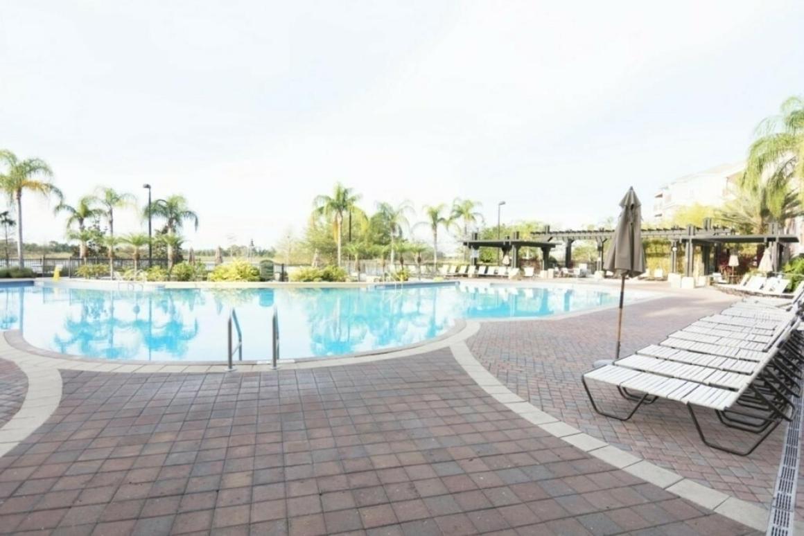 Modern Vacation Apartment With A Lake View At Vista Cay Resort Vc4816 Orlando Eksteriør billede