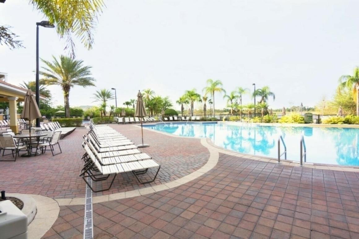 Modern Vacation Apartment With A Lake View At Vista Cay Resort Vc4816 Orlando Eksteriør billede
