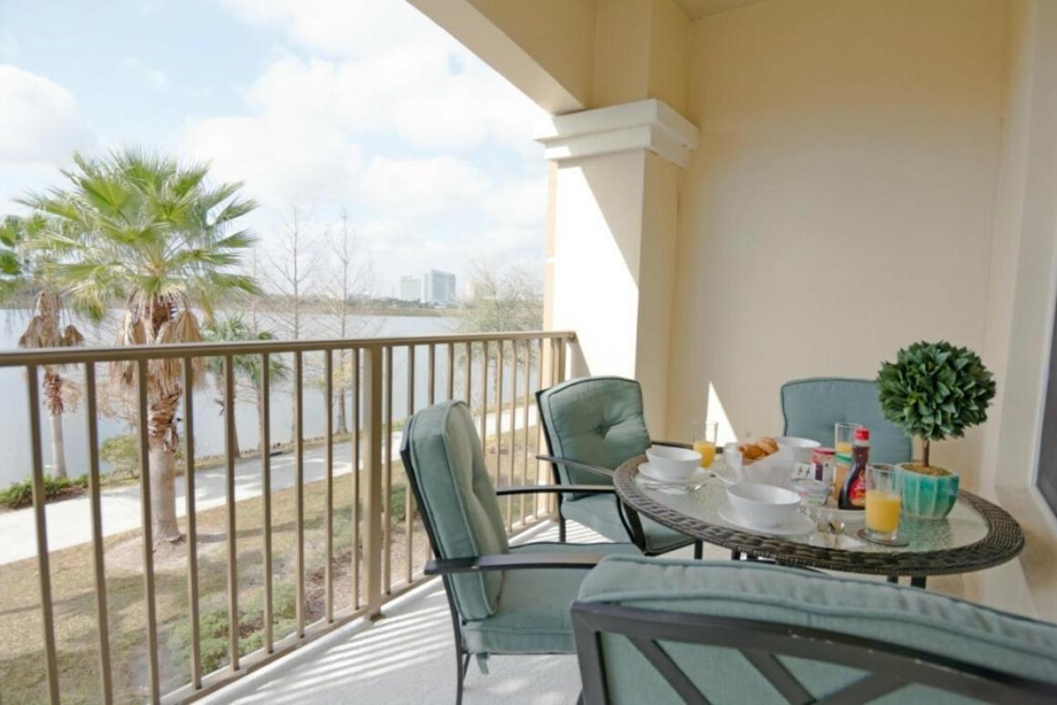 Modern Vacation Apartment With A Lake View At Vista Cay Resort Vc4816 Orlando Eksteriør billede