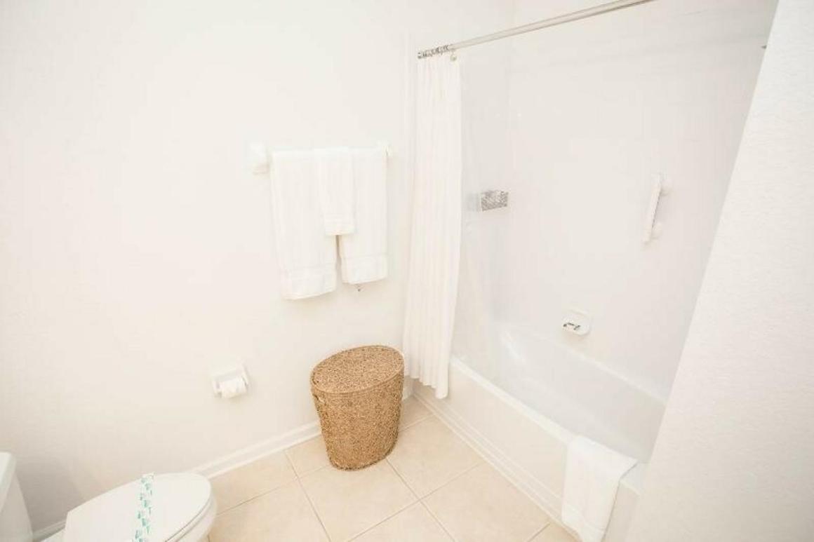 Modern Vacation Apartment With A Lake View At Vista Cay Resort Vc4816 Orlando Eksteriør billede