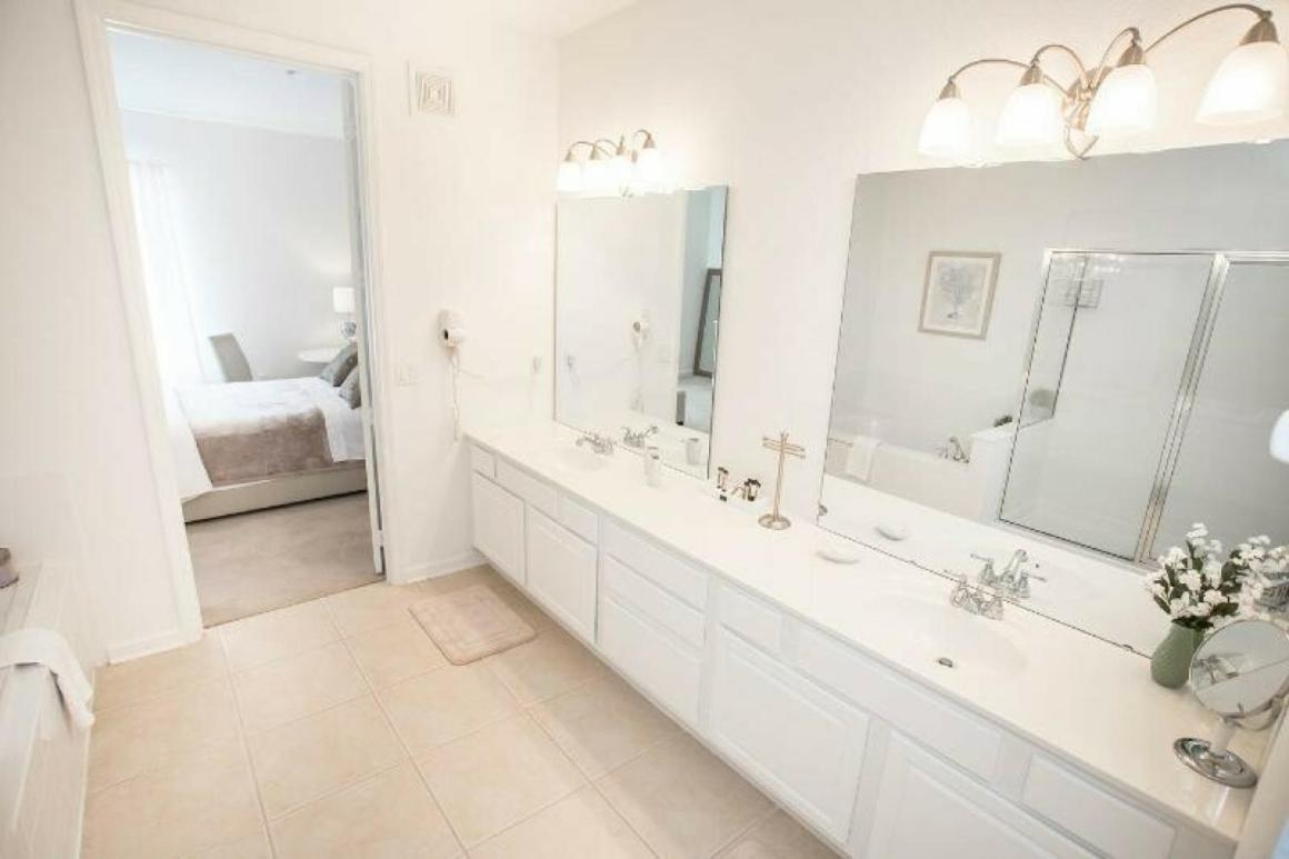 Modern Vacation Apartment With A Lake View At Vista Cay Resort Vc4816 Orlando Eksteriør billede