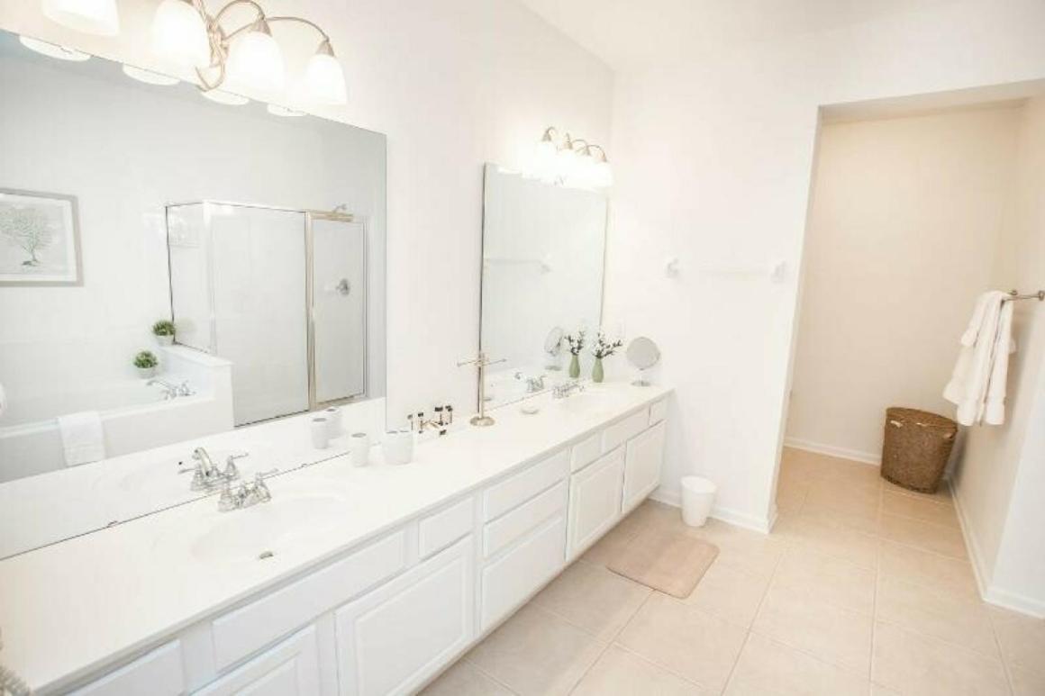 Modern Vacation Apartment With A Lake View At Vista Cay Resort Vc4816 Orlando Eksteriør billede